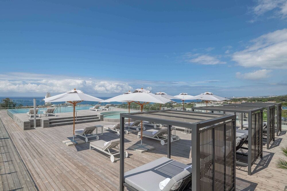 DoubleTree by Hilton Lagoa Azores