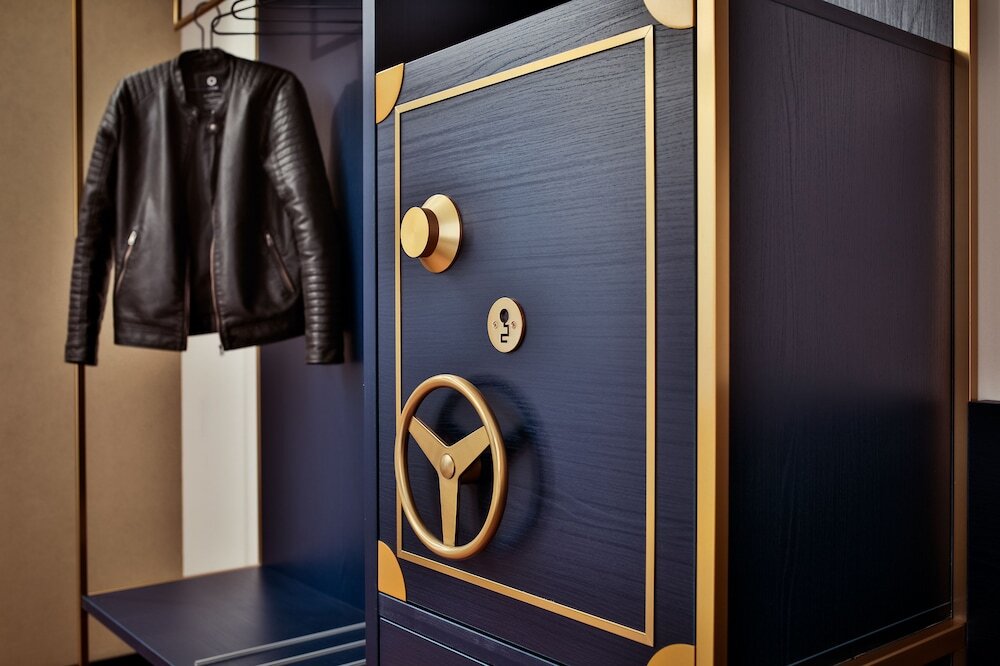 Design Plus Bex Hotel