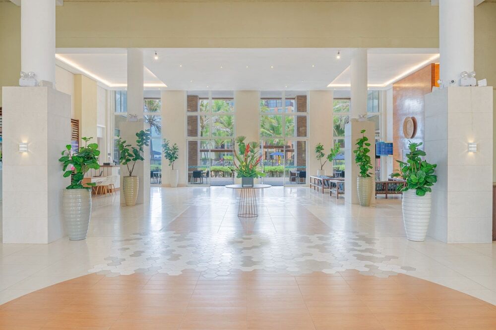 Acqua Beach Park Resort