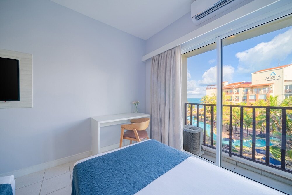 Acqua Beach Park Resort