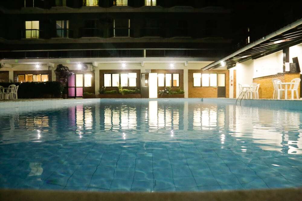 Acr�polis Marina Hotel 
