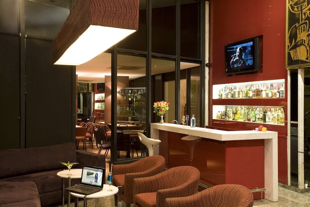 Alta Reggia Plaza Hotel 