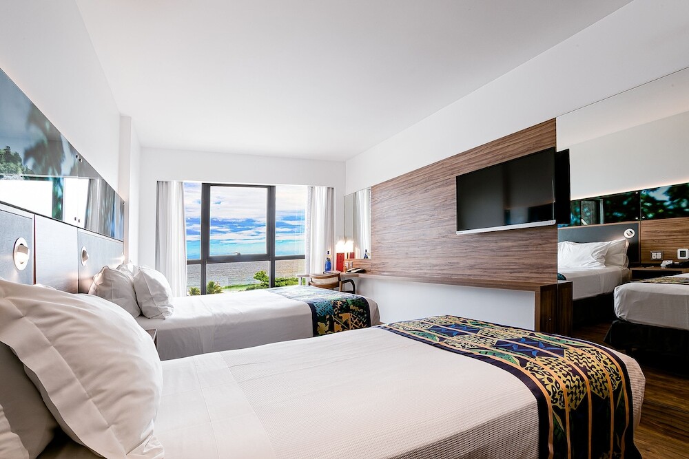 Arena Leme Hotel 