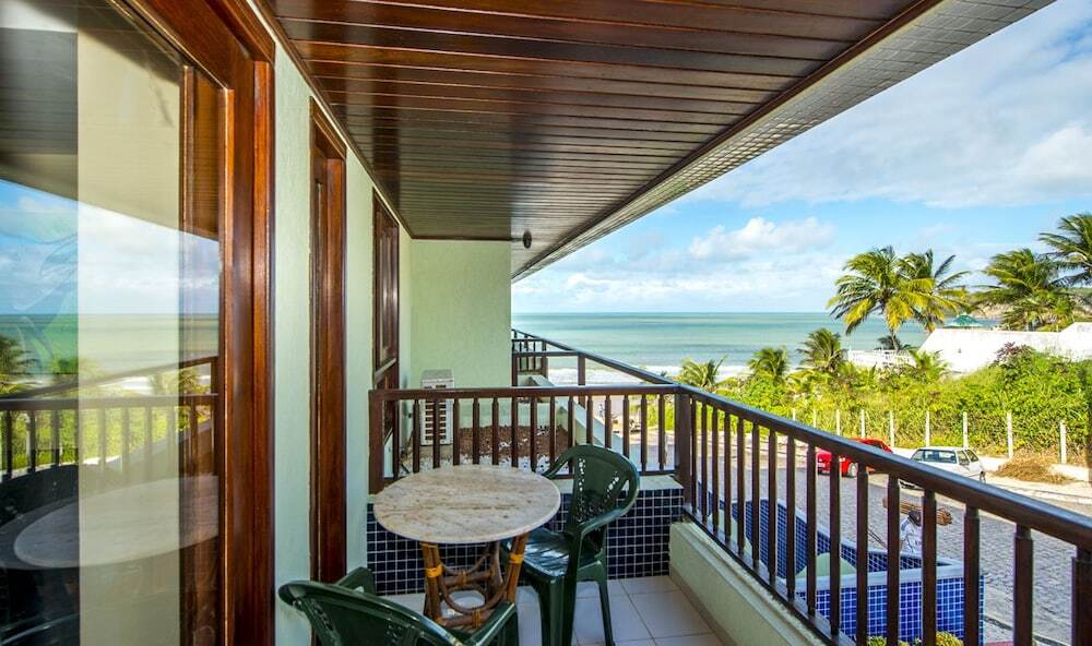 Blue Marlin Apartments 