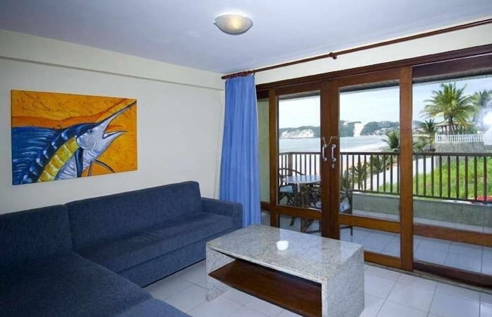 Blue Marlin Apartments 
