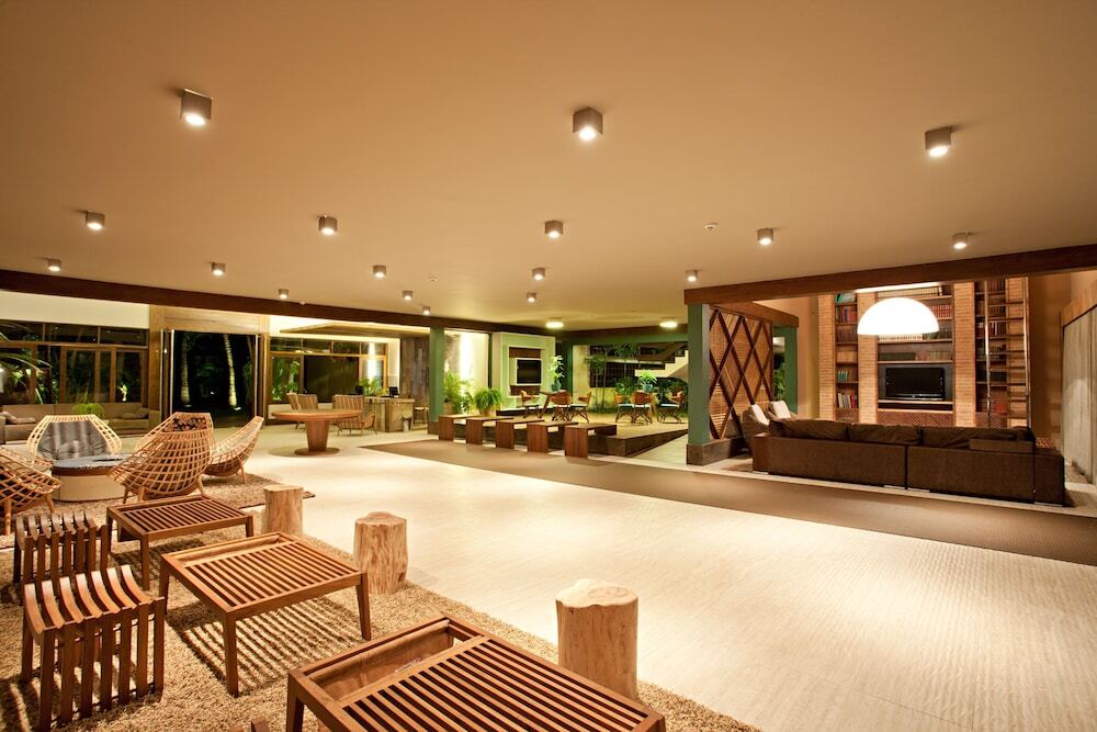 Carmel Charme Resort 