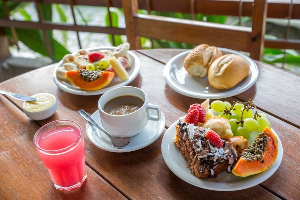 Chau� Porto Hotel 