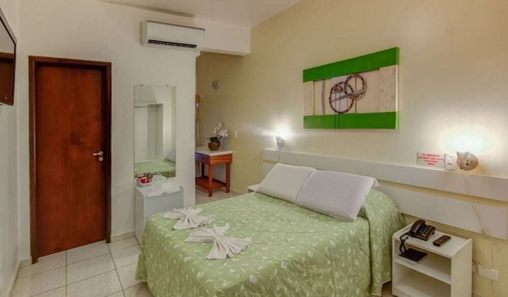 Foz Presidente Economic Hotel 