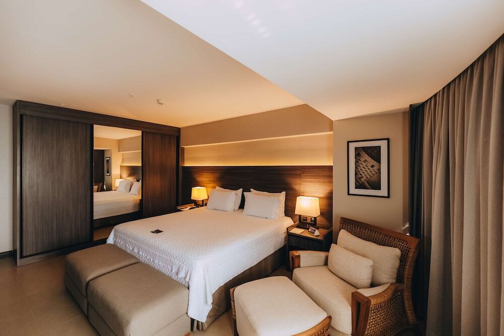 Golden Tulip Natal Ponta Negra 