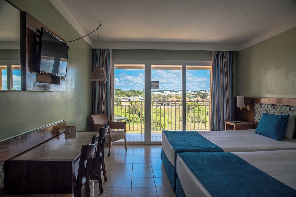Gran Hotel Stella Maris Urban Resort & Conventions 