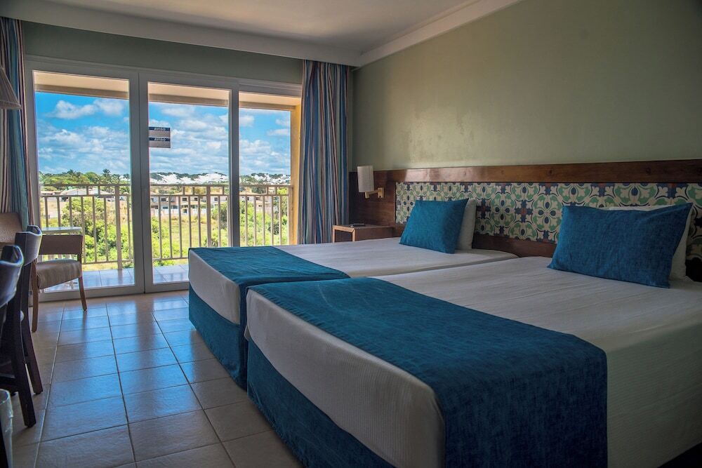 Gran Hotel Stella Maris Urban Resort & Conventions 