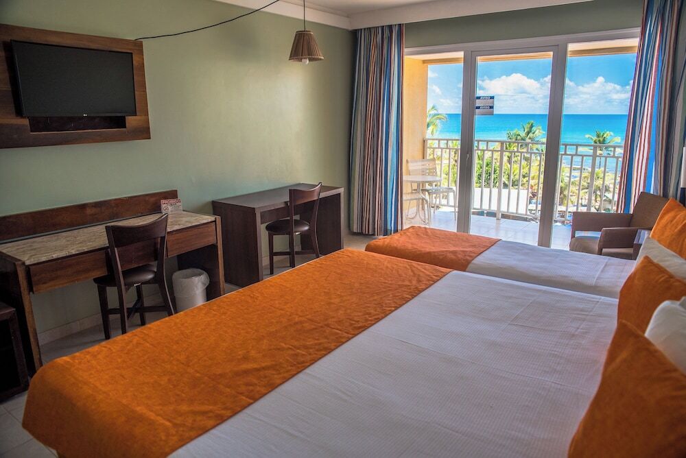 Gran Hotel Stella Maris Urban Resort & Conventions 