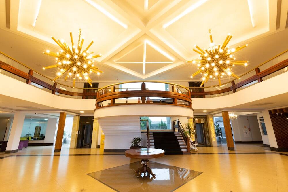 Grand Carim� Resort 
