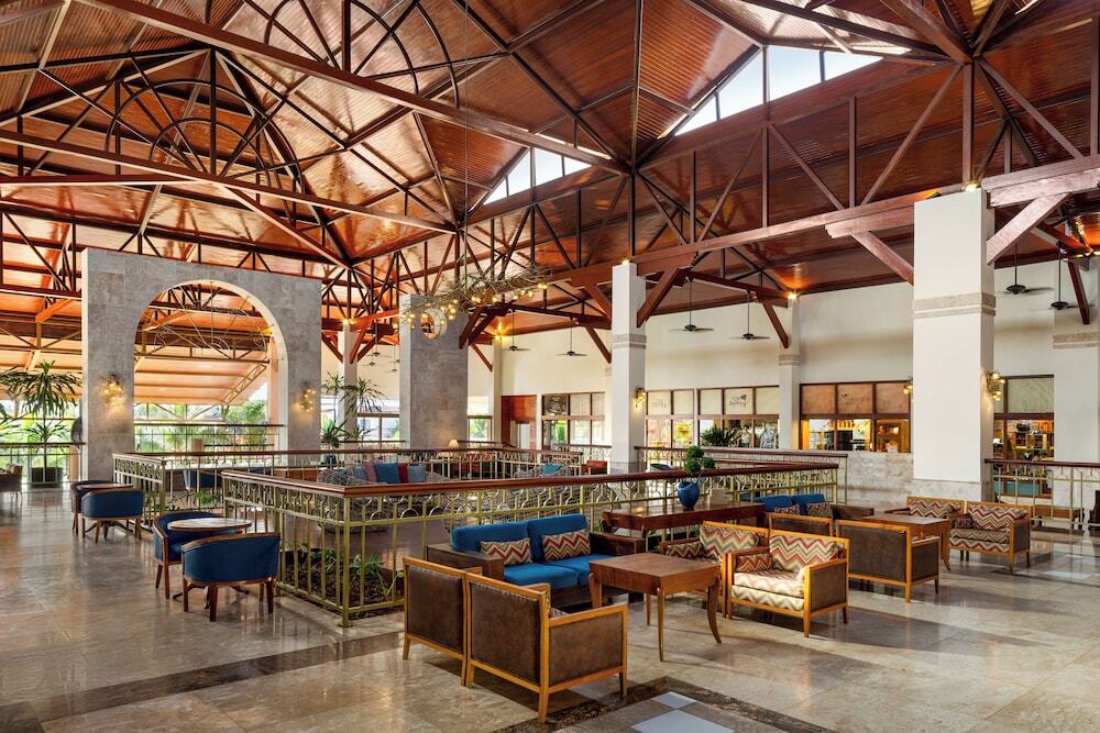 Grand Palladium Imbassa� Resort & Spa 