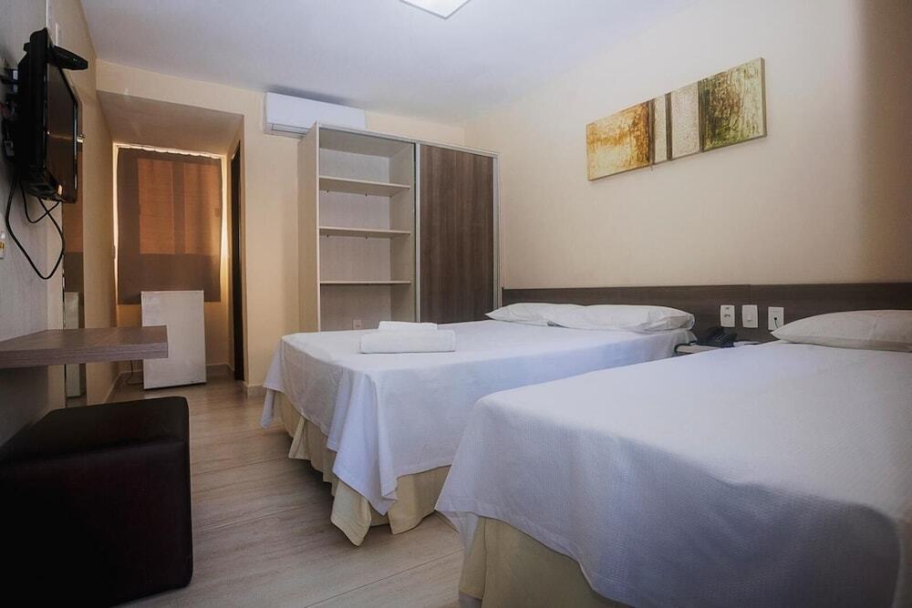 Alimar Hotel 