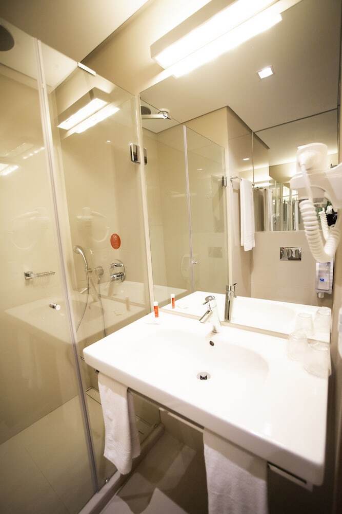 Hotel Moov Curitiba 