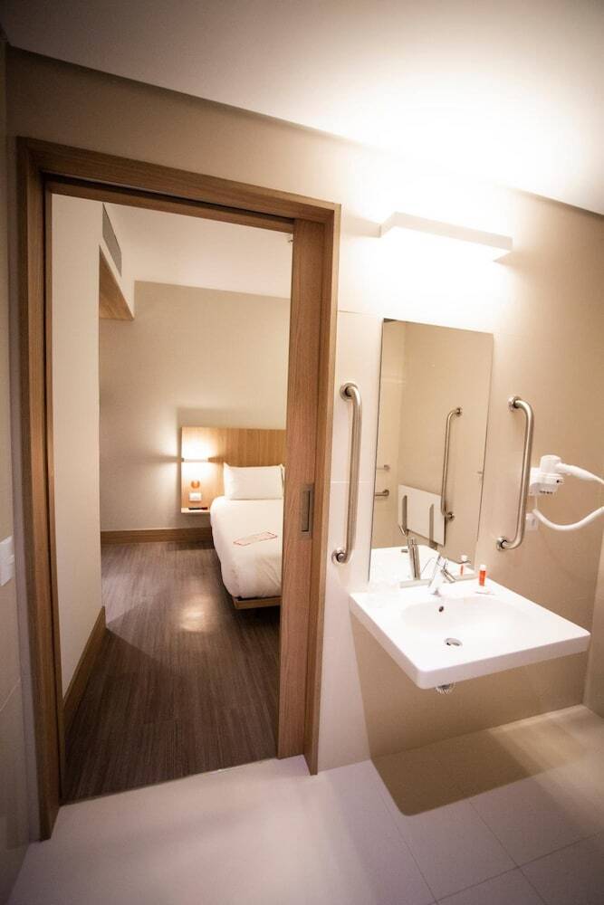 Hotel Moov Curitiba 