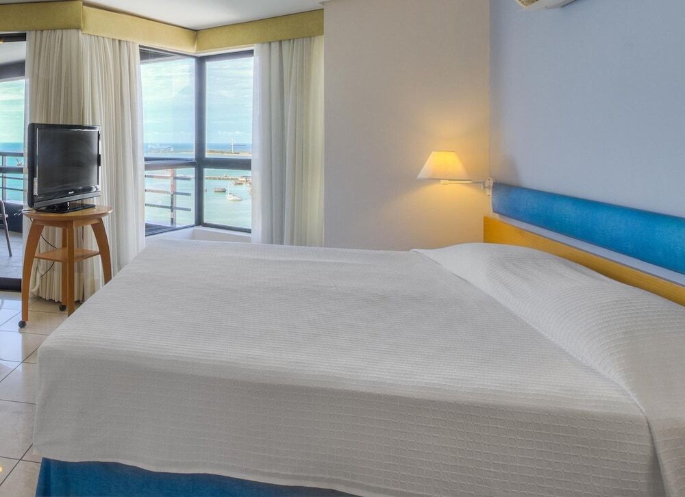 Iate Plaza Hotel 