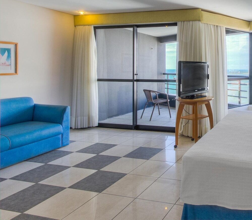 Iate Plaza Hotel 