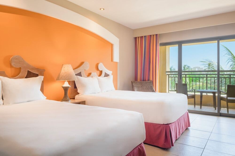 Iberostar Waves Bahia 