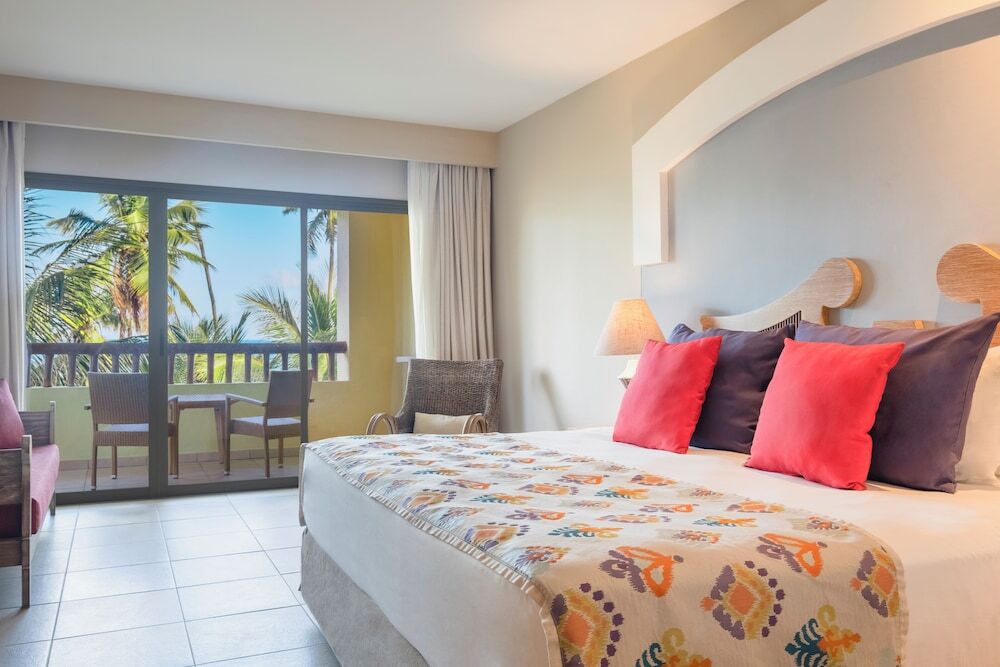 Iberostar Waves Bahia 