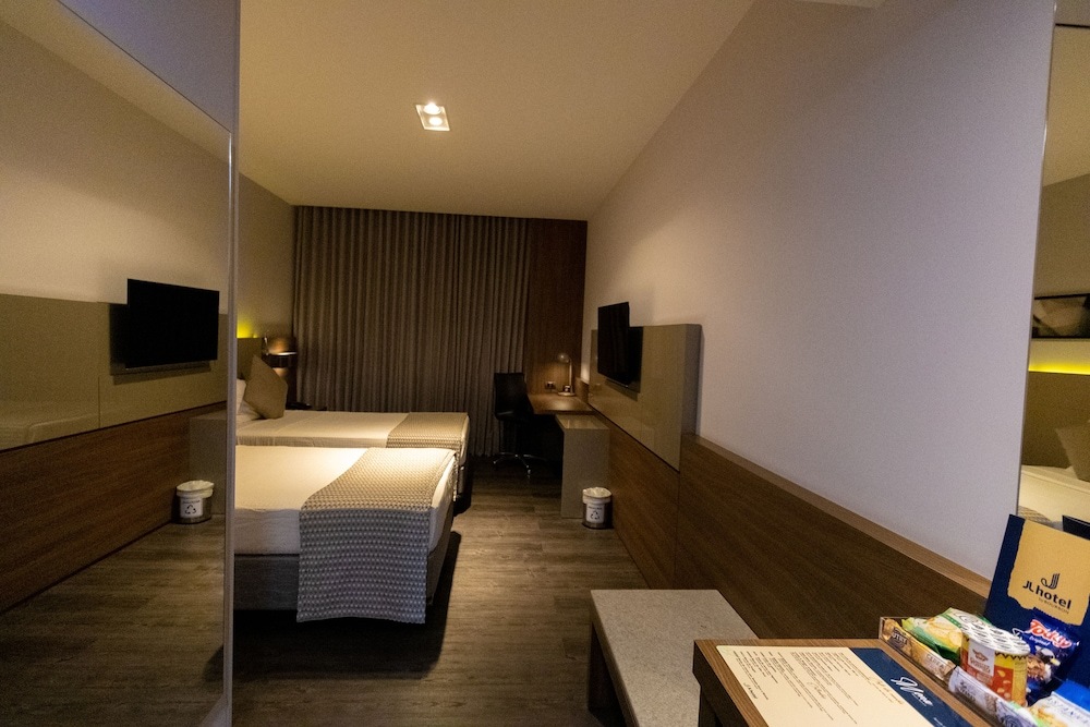 JL Hotel by Bourbon 