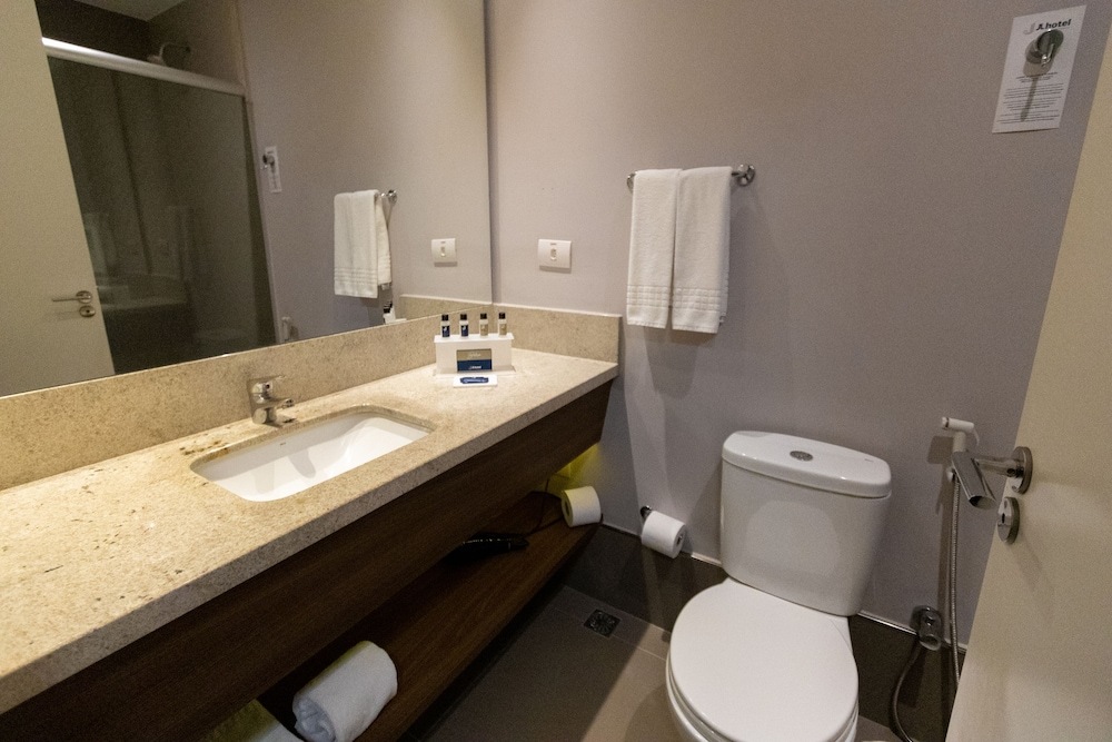 JL Hotel by Bourbon 
