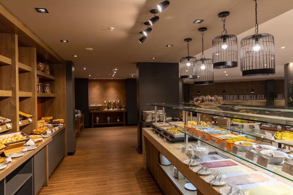 JL Hotel by Bourbon 