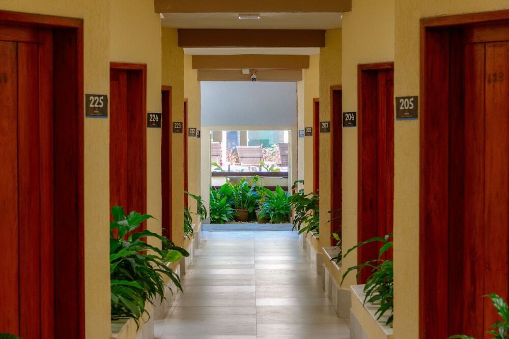 Miola Hotel 