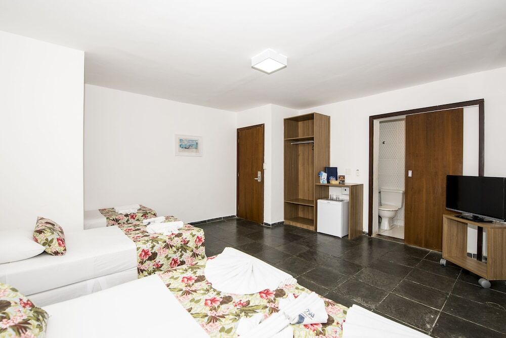 La Belle Beach Hotel 