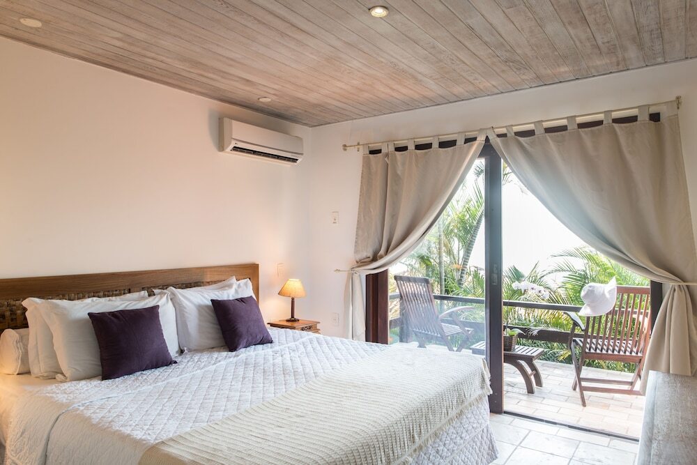 La Pedrera Small Hotel & Spa 
