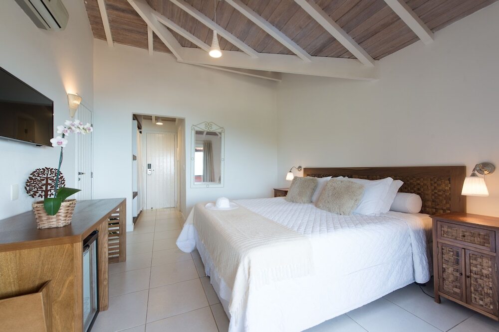 La Pedrera Small Hotel & Spa 