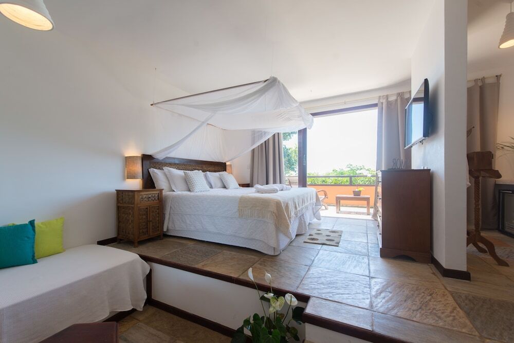La Pedrera Small Hotel & Spa 