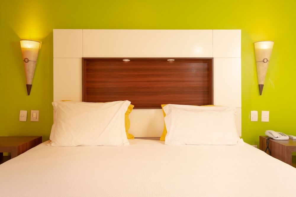 Ocean Palace Beach Resort & Bungalows