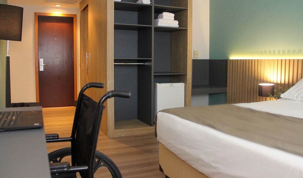 Pestana Curitiba Hotel 