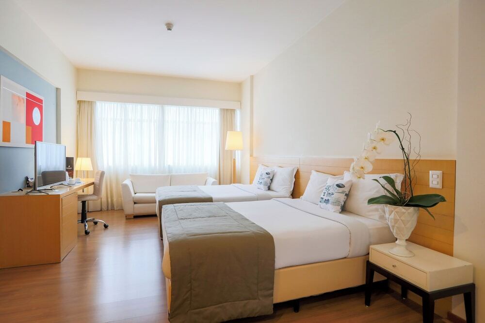 Pestana Curitiba Hotel 