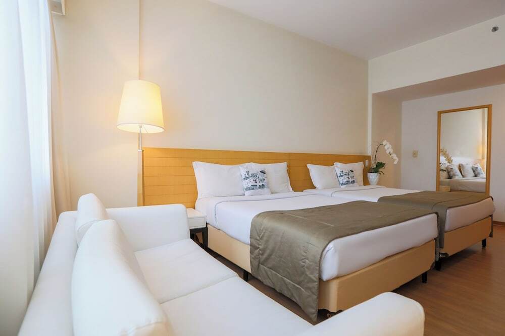 Pestana Curitiba Hotel 