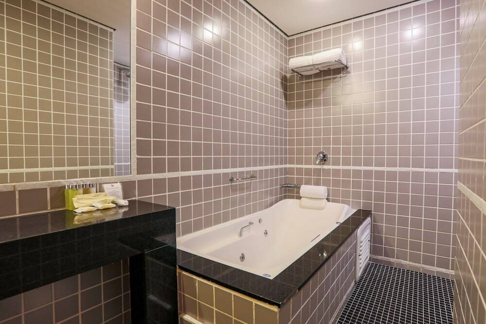 Pestana Curitiba Hotel 