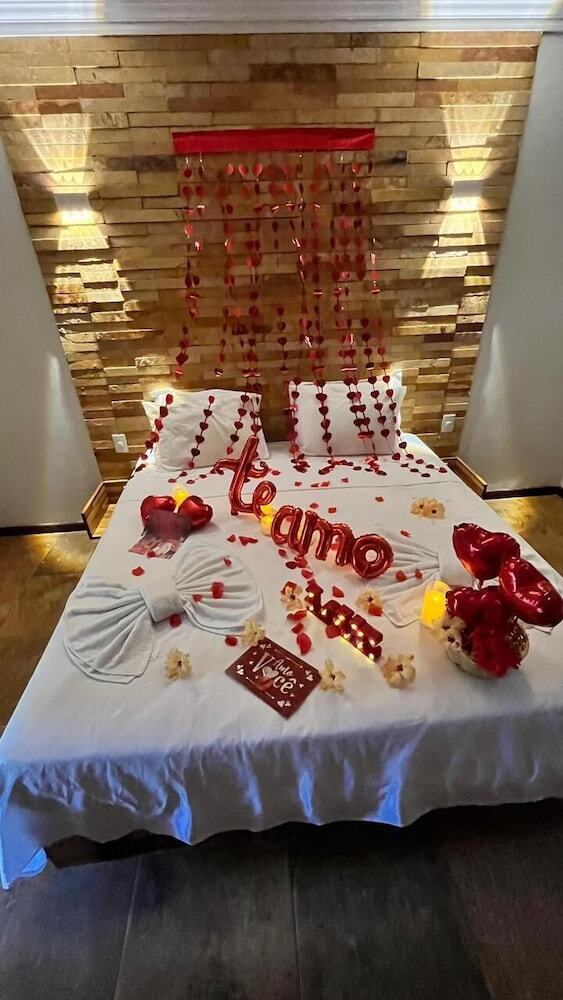 Pousada Ref�gio Jardim de Canoa 