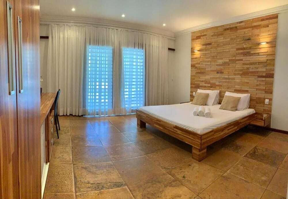 Pousada Ref�gio Jardim de Canoa 