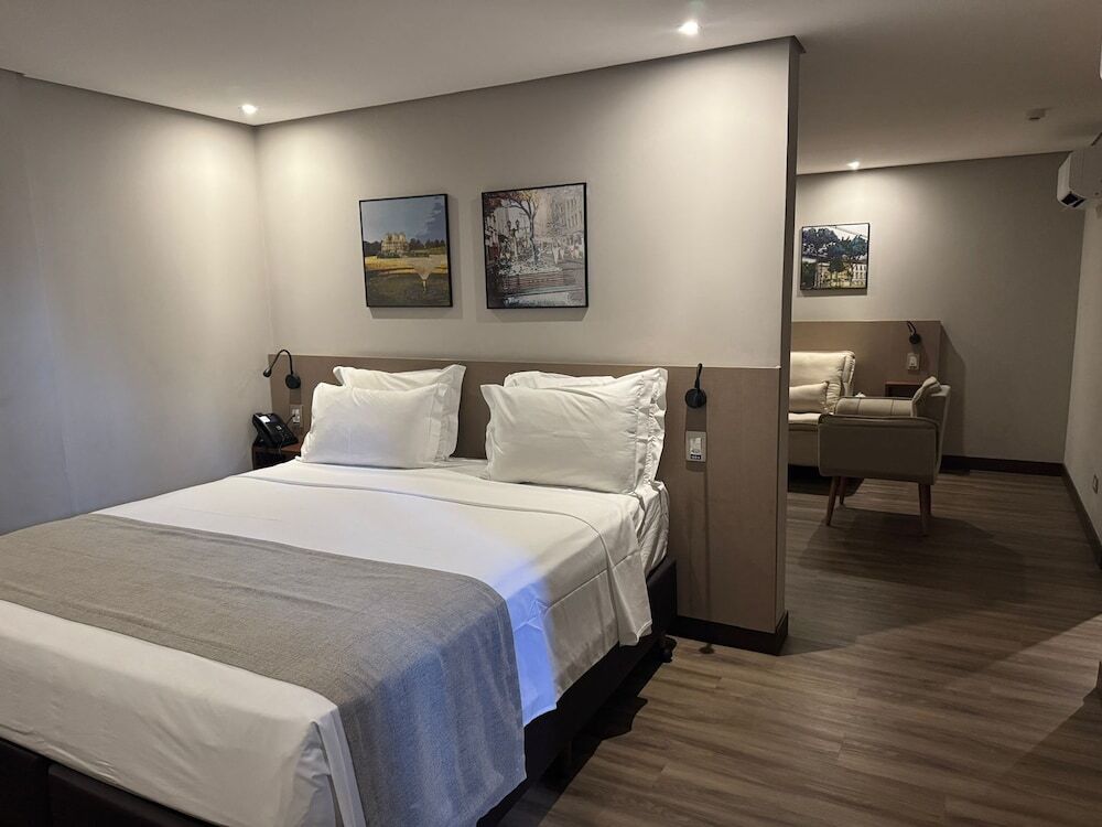Roochelle Hotel by Nobile 