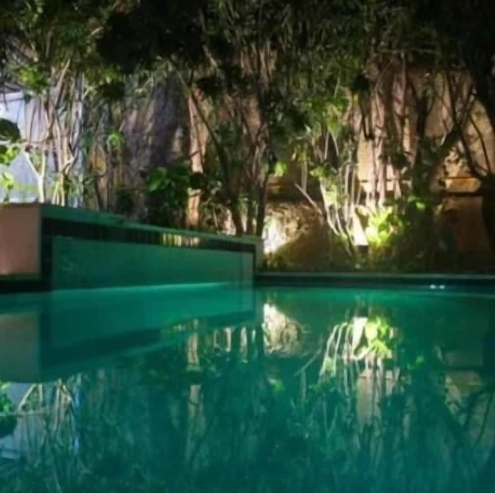 Safari Natal Beach Hotel 