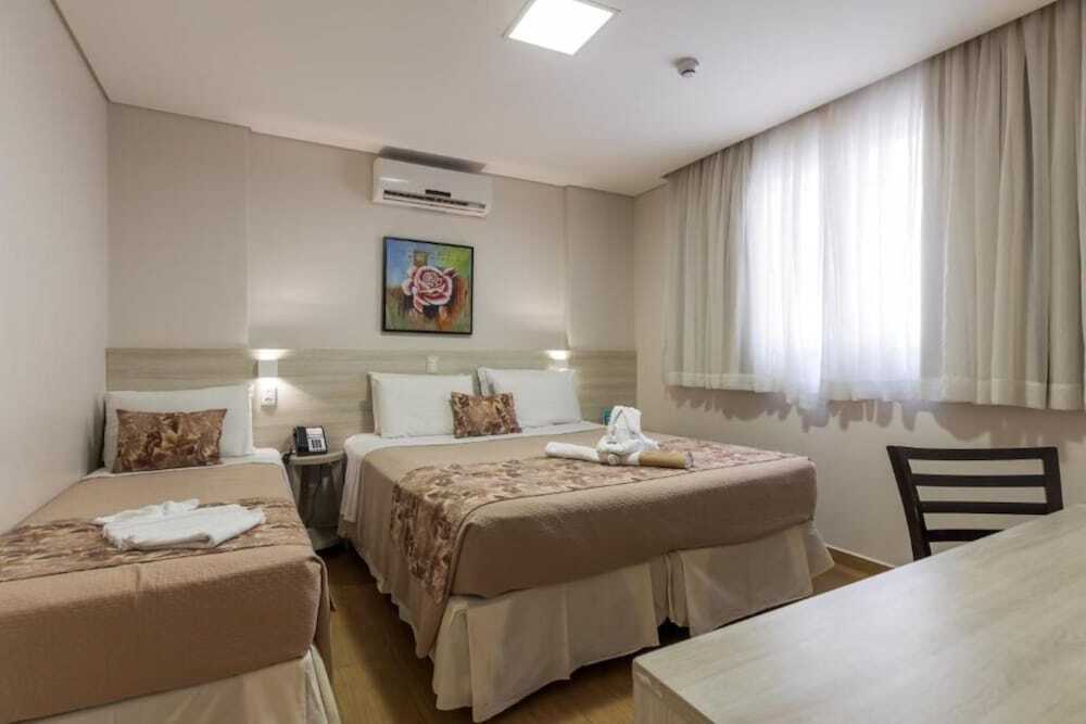 Tarob� Hotel 