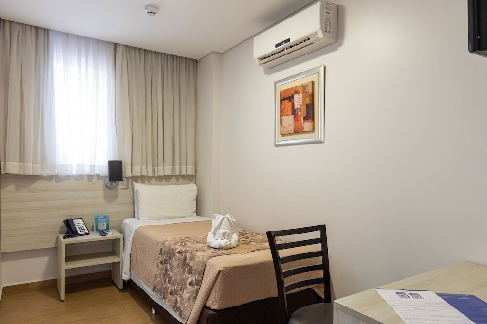 Tarob� Hotel 