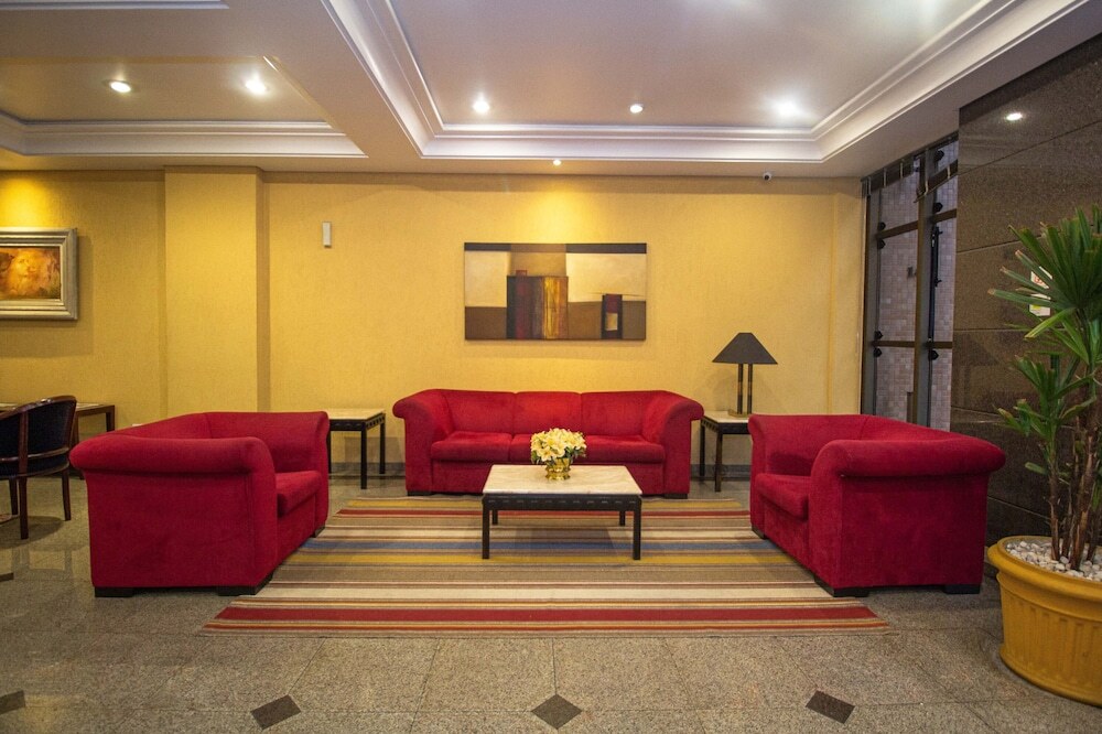 Trevi Hotel & Business 