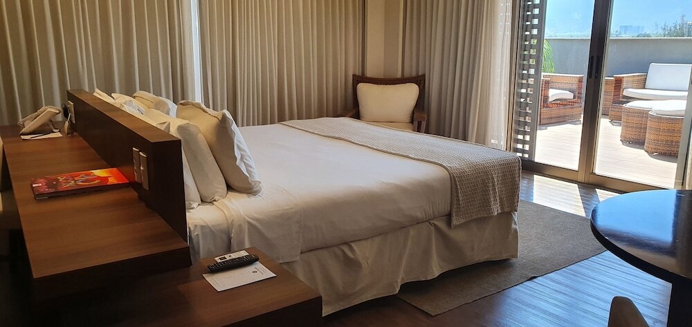 Vogue Square Fashion Hotel by Lenny Niemeyer 