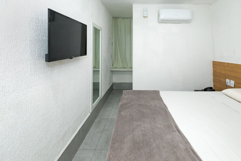 Yak Beach Hotel