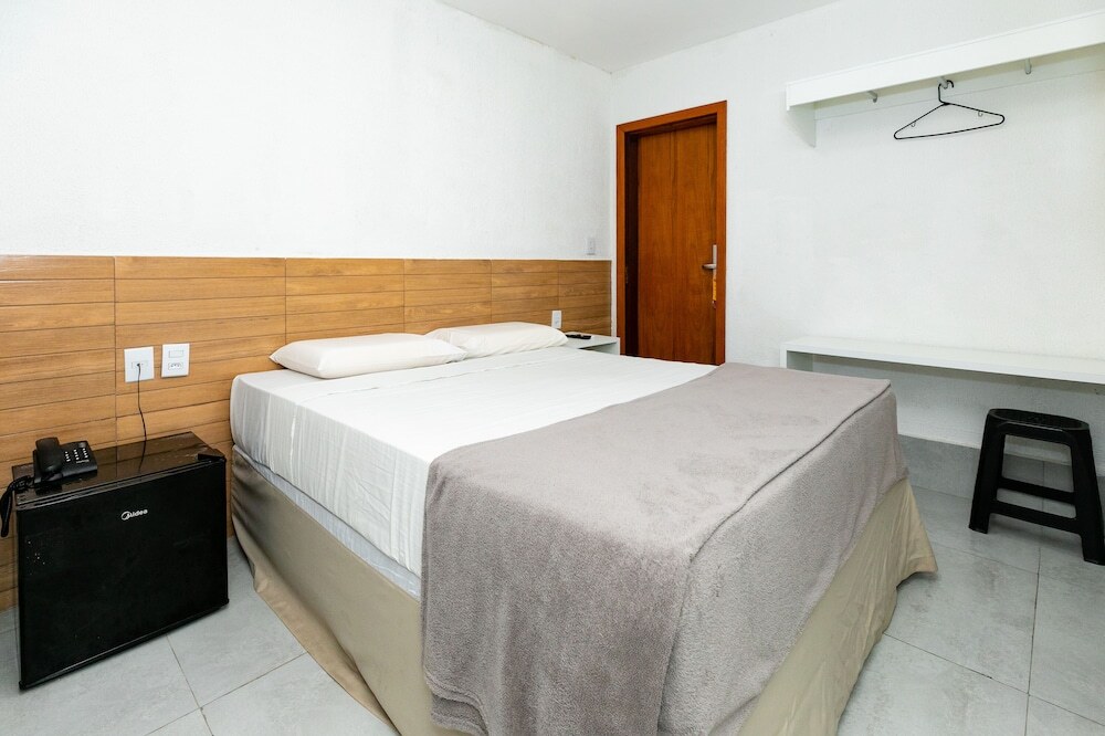 Yak Beach Hotel