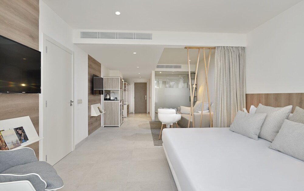 Melia Calvia Beach