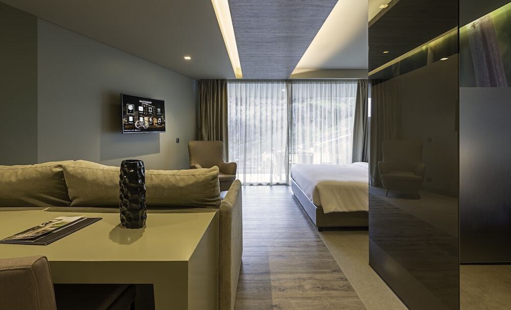 Savoy Saccharum Resort & Spa